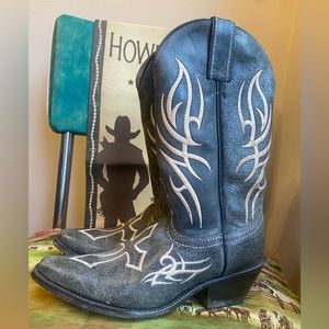 Ladies Justin Cowboy Boots